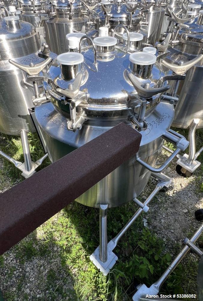 Used- Stainless Steel 120 Liter / 31.7 Gallon Jacketed Tank, Stainless Steel, Vertical. Approximate 20" diameter x 24" strai...