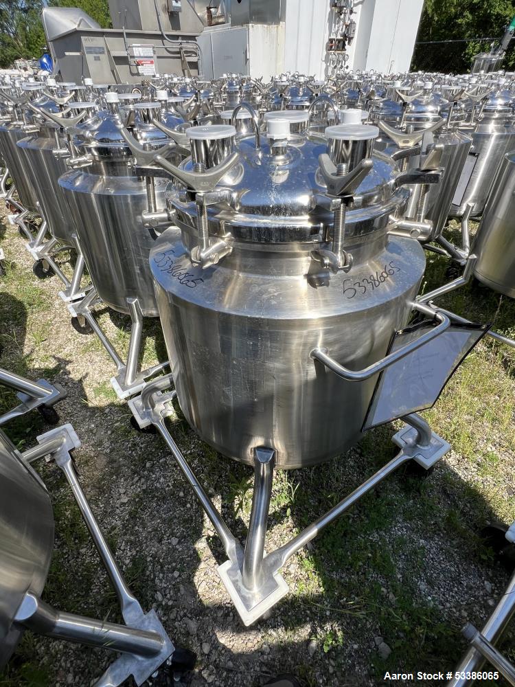 Used High-Quality 27.2 Gallon Vertical Stainless Steel Tank – Jacketed