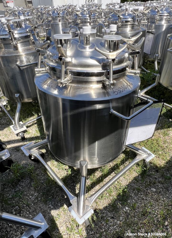 Used- Stainless Steel 120 Liter / 31.7 Gallon Jacketed Tank, Stainless Steel, Vertical. Approximate 20" diameter x 24" strai...