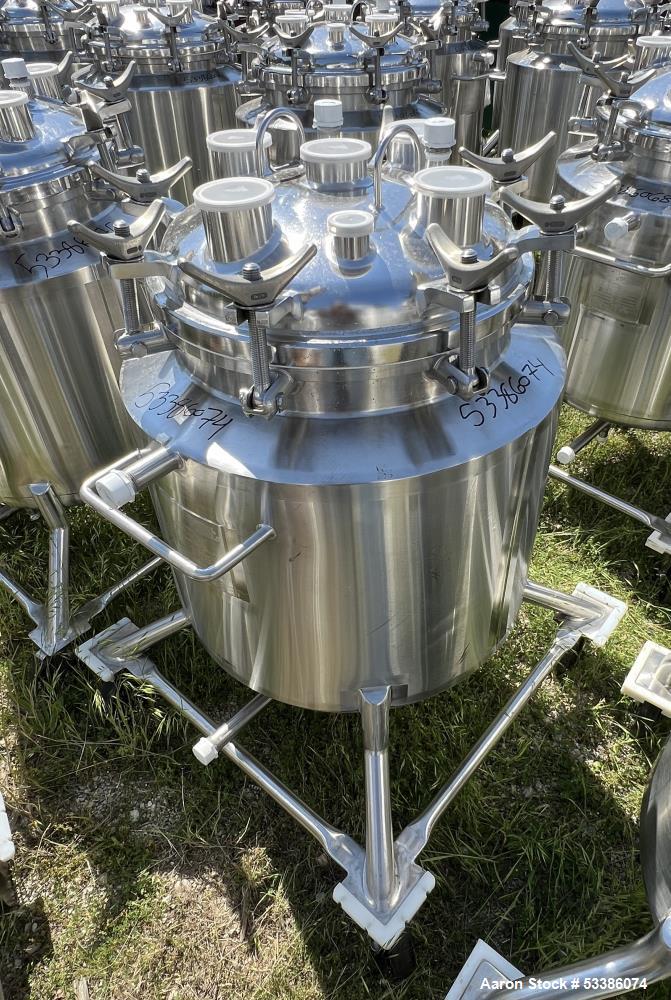 Used- Stainless Steel 120 Liter / 31.7 Gallon Jacketed Tank, Stainless Steel, Vertical. Approximate 20" diameter x 24" strai...