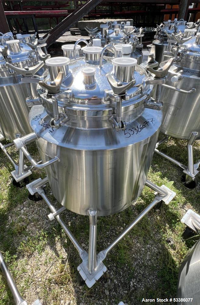 Used- Stainless Steel 120 Liter / 31.7 Gallon Jacketed Tank, Stainless Steel, Vertical. Approximate 20" diameter x 24" strai...