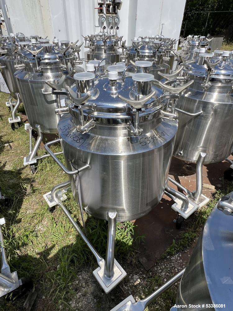 Used- Stainless Steel 120 Liter / 31.7 Gallon Jacketed Tank, Stainless Steel, Vertical. Approximate 20" diameter x 24" strai...