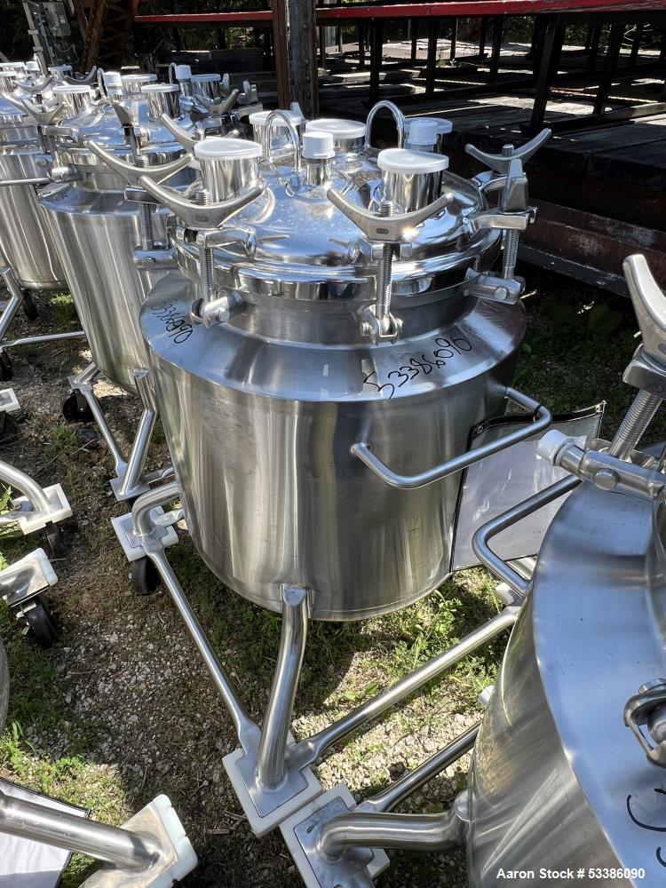 Used- Stainless Steel 120 Liter / 31.7 Gallon Jacketed Tank, Stainless Steel, Vertical. Approximate 20" diameter x 24" strai...