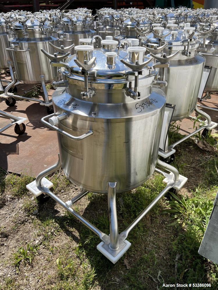 Used- Stainless Steel 120 Liter / 31.7 Gallon Jacketed Tank, Stainless Steel, Vertical. Approximate 20" diameter x 24" strai...