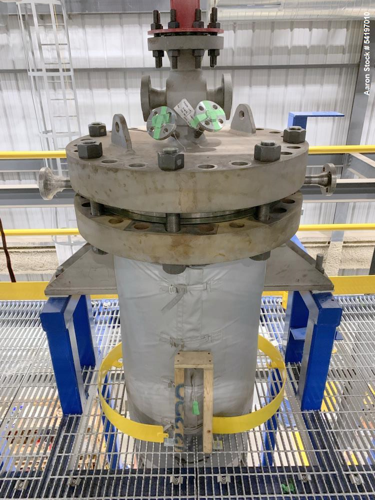 Unused Zeton 235 Gallon Pressure Vessel – 600 PSIG @ 1270°F | Alloy Shell