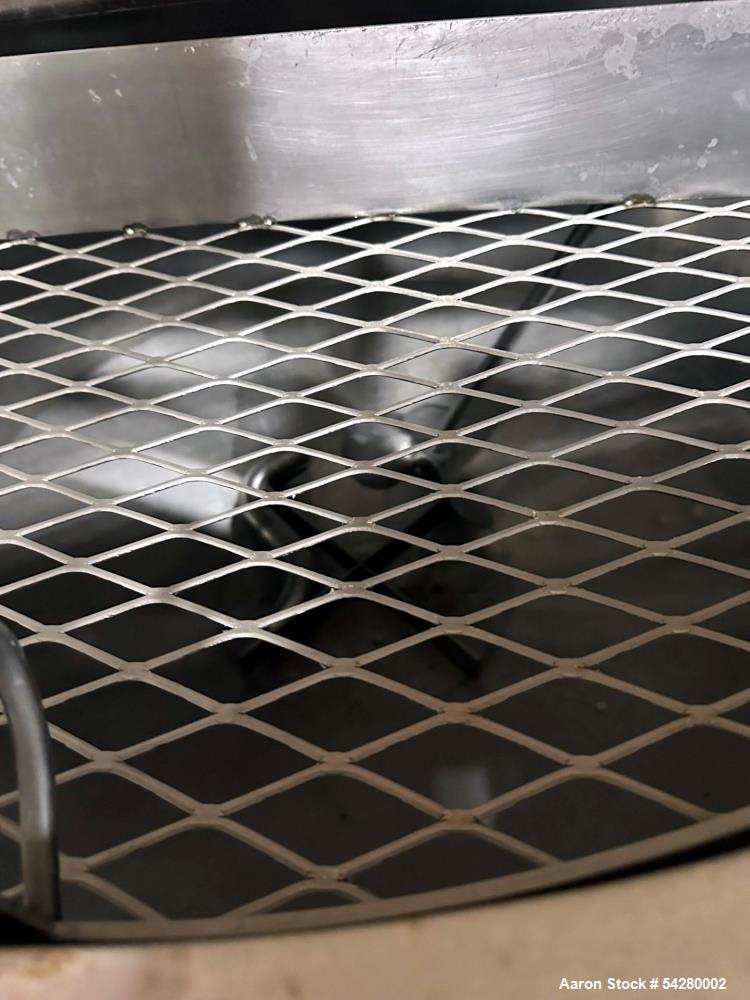 Used 200 Gallon Mix Tank. Stainless steel.