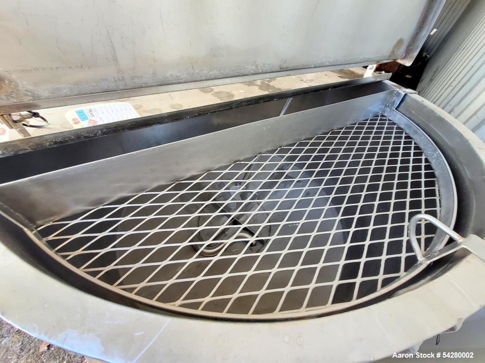 Used 200 Gallon Stainless Steel Vertical Mix Tank – Propeller Agitated, Leg Mounted