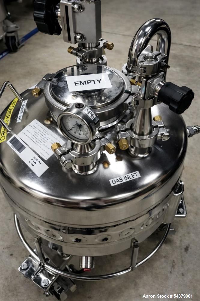 Used 10.57 Gallon / 40 Liter Product Can. Model C221756. Stainless steel.