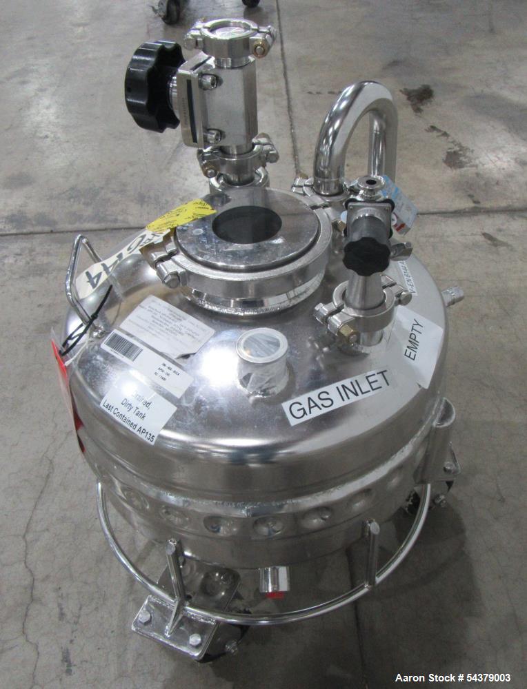 Alloy Products 31.8 Liter Stainless Steel Tank – Jacketed Process Vessel on Casters