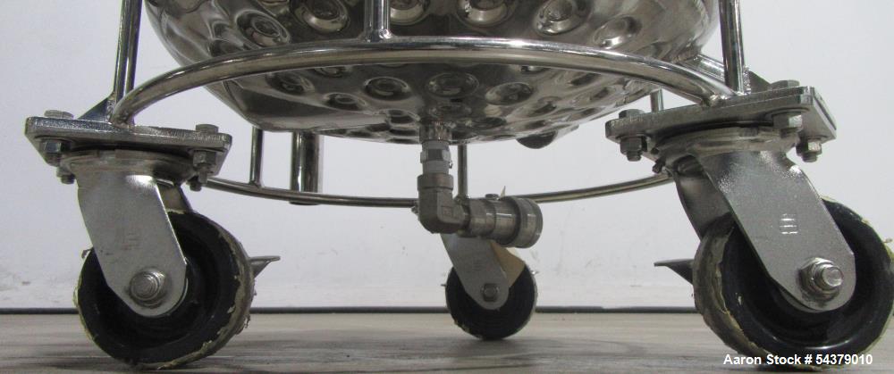 Used Pressure Vessel for Lab & Pilot Use – Stainless Steel Tank