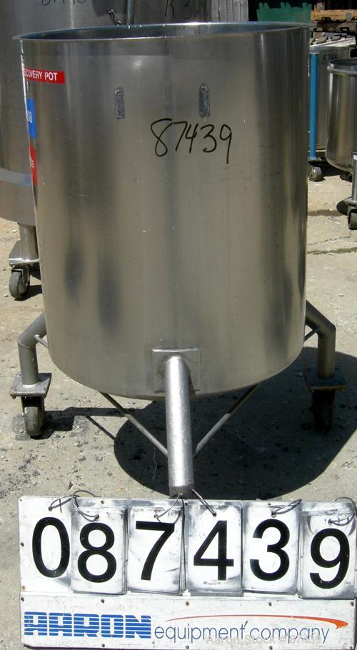 USED: Tank, 115 gallon, 321 stainless steel, vertical. 30" diameter x 35" straight side, open top, no cover, dish bottom. (3) Side wall baffles. 1-1/2" NPT center bottom outlet. Mounted on 3 stainles...