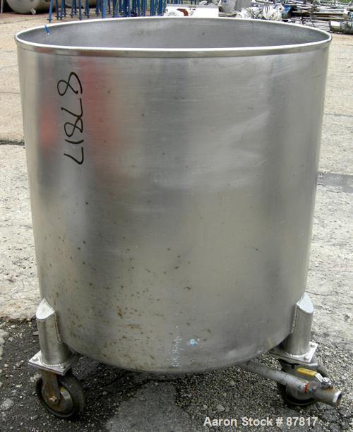 USED: Tank, 100 gallon, 304 stainless steel, vertical. 30" diameter X 30" straight side, open top, no cover, dish bottom. 1" center bottom outlet. Mounted on 3 carbon steel legs with casters.