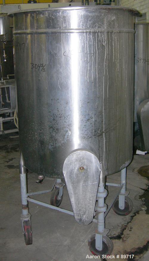 USED: Tank, 225 gallon, 304 stainless steel, vertical. 38" diameter x 48" straight side, open top with cover, flat bottom. Approximate 1" off center bottom outlet. Side bottom 3 blade agitator, drive...