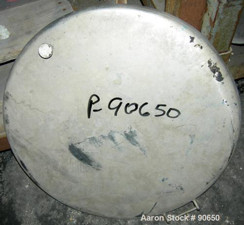 USED: Tank, 290 gallon, 304 stainless steel, vertical. Approximate38" diameer x 60" straight side. Flat top, sloped bottom. Openings:top (2) 1-1/2" tri clamp, (2) 2" tri clamp, 17-1/2" manway with co...