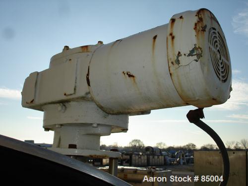 Used APV Crepaco Insulated Scraper Mixing Tank, 185 Gallon, 316 Stainless Steel. 40" diameter x 40" straight side. Flat top with dual hinged covers, slight cone bottom with a 2-1/2" National Pipe Thr...