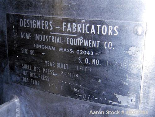 Used Acme Tank, 95 gallon, stainless steel, vertical. 28" diameter x 36" straight side, rated atmo at 325 deg.f.. Open top with (2) 1/3 hinged covers, dished bottom. Stainless steel bolt on agitator ...