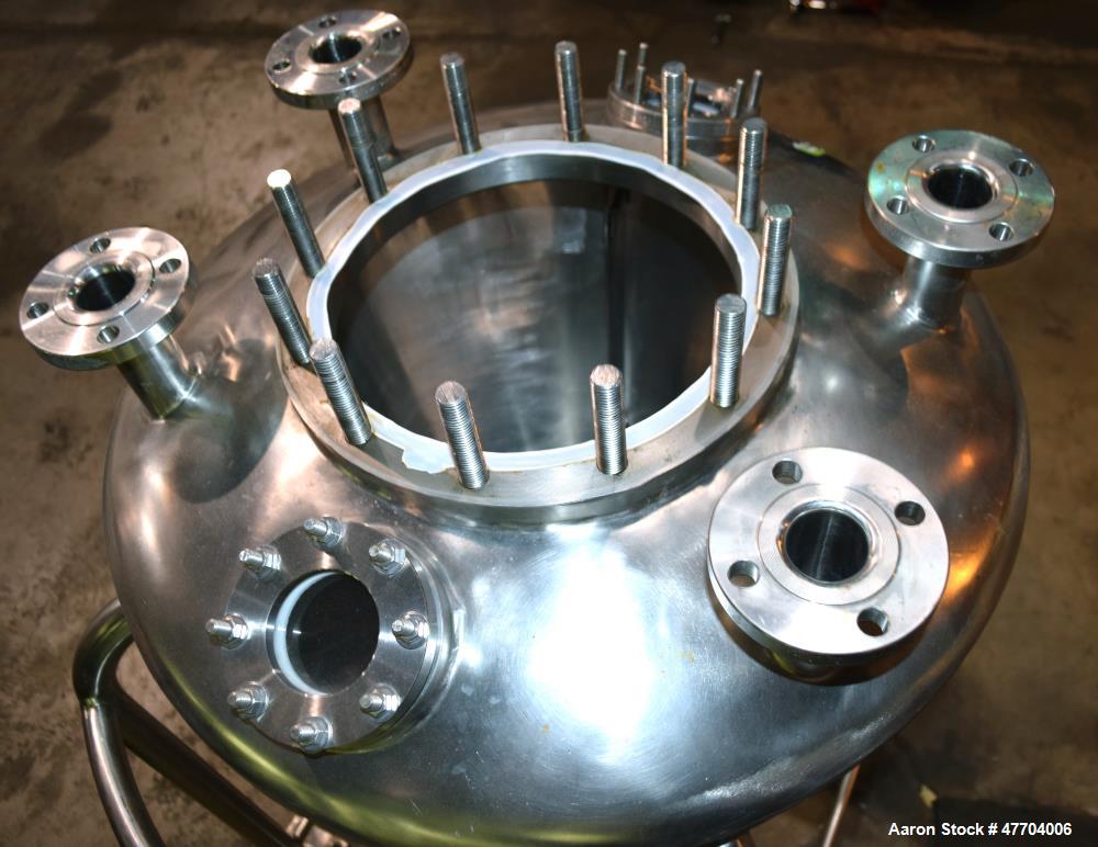 Used Alloy Fab Pressure, 46 Gallon
