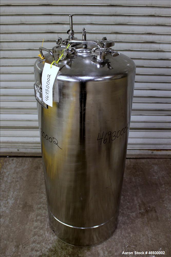Used Alloy Products Pressure Tank, 125 Liter (33 Gallon), 316L Stainless Steel,