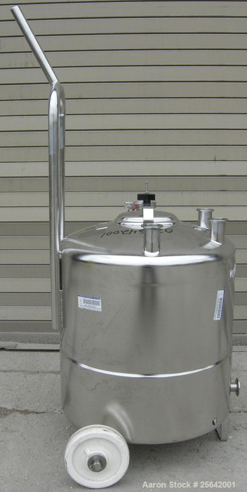 USED: Alloy Products Pressure Tank, 13 gallon, 316 stainless steel, vertical.  18" diameter x 10" straight side.  Dished top and bottom.  Internal rated 100 psi at 300 degrees F.  Openings: top (4) 1...