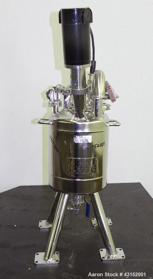 Used Alloy Products Pressure Tank, 10 Liter (2.64 Gallon), 316L Stainless Steel, Vertical. Approximately 9’’ diameter x 9’’ straight side, dished top and bottom. Polished internal rated 155 psi at -2...