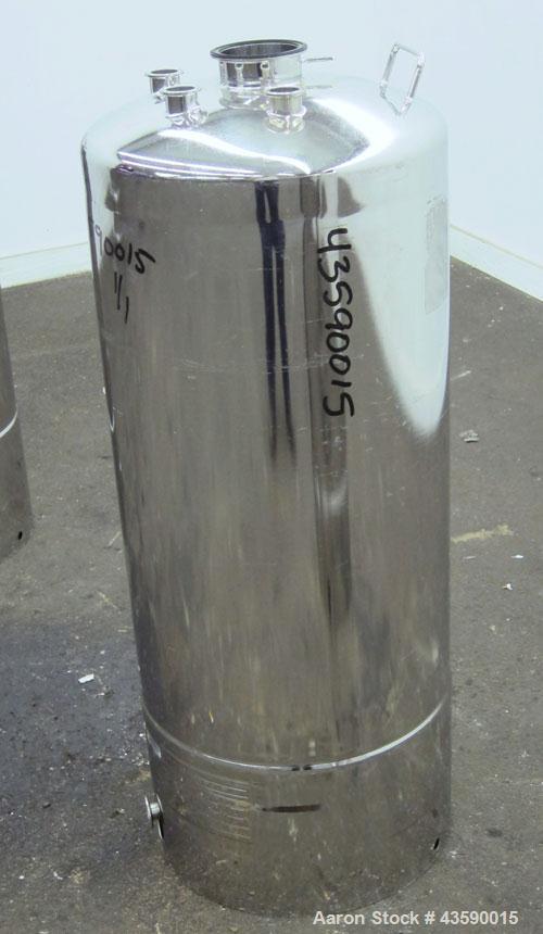 Used Alloy Products Pressure Tank, 33 Gallon, 316L Stainless Steel, Vertical. 17.71” Diameter x 29” straight side. Dished top and bottom. Internal rated Full Vacuum to 85 psi at -20 to 350 degrees F....