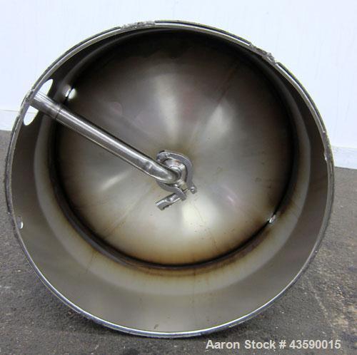 Used Alloy Products Pressure Tank, 33 Gallon, 316L Stainless Steel, Vertical. 17.71” Diameter x 29” straight side. Dished top and bottom. Internal rated Full Vacuum to 85 psi at -20 to 350 degrees F....