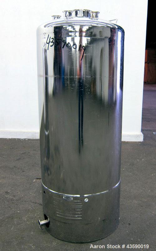 Used Alloy Products Pressure Tank, 33 Gallon, 316L Stainless Steel, Vertical. 17.71” Diameter x 29” straight side. Dished top and bottom. Internal rated Full Vacuum to 85 psi at -20 to 350 degrees F....