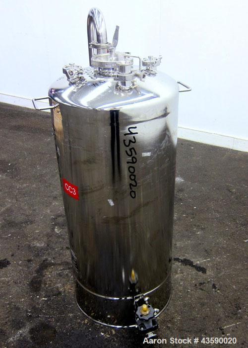 Used 33 Gallon Stainless Steel Alloy Products Pressure Tank