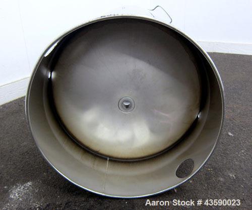 Used 33 Gallon Stainless Steel Alloy Products Pressure Tank