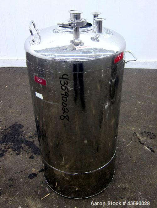 Used 25 Gallon Stainless Steel Alloy Products Pressure Tank
