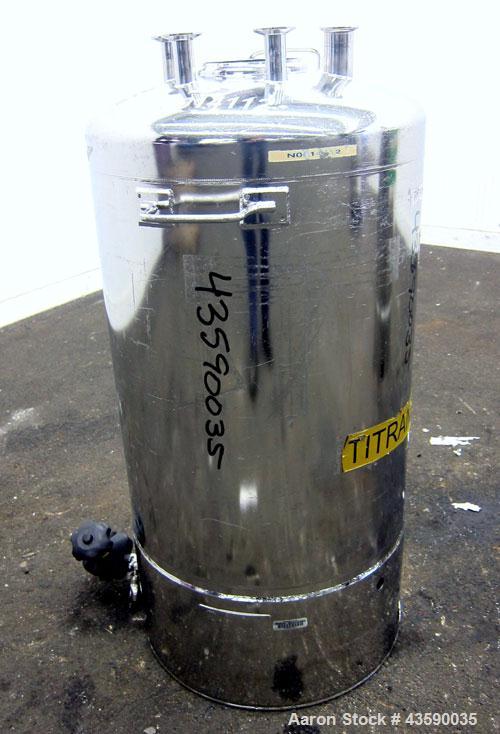 Used 25 Gallon Stainless Steel Alloy Products Pressure Tank