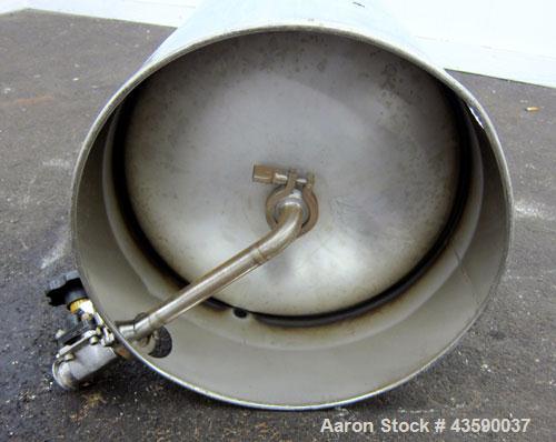 Used 33 Gallon Stainless Steel Alloy Products Pressure Tank