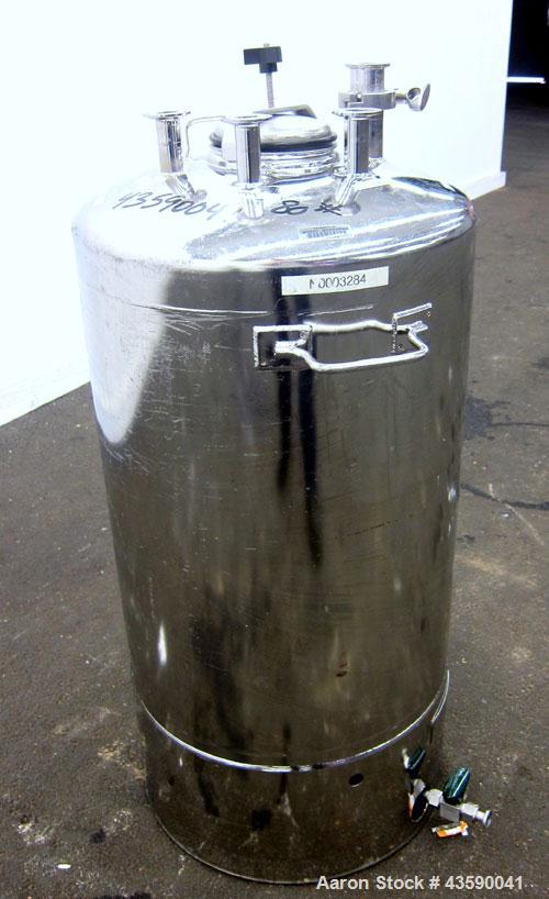 Used- 25 Gallon Stainless Steel Alloy Products Pressure Tank