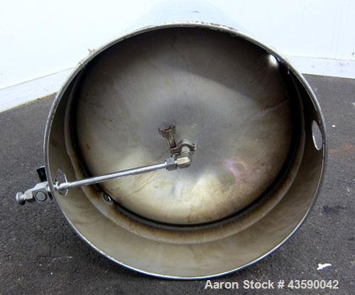 Used 25 Gallon Stainless Steel Alloy Products Pressure Tank