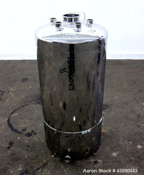 Used 25 Gallon Stainless Steel Alloy Products Pressure Tank