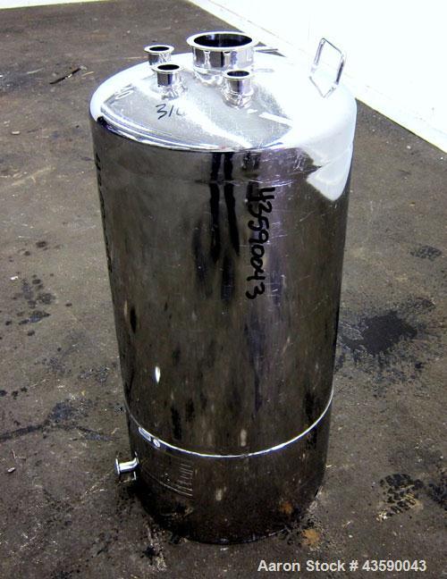 Used 25 Gallon Stainless Steel Alloy Products Pressure Tank