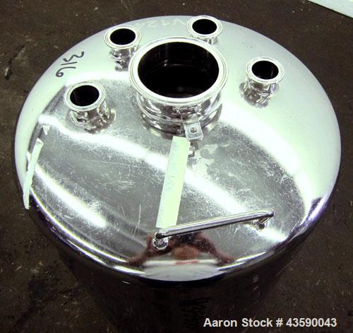 Used 25 Gallon Stainless Steel Alloy Products Pressure Tank