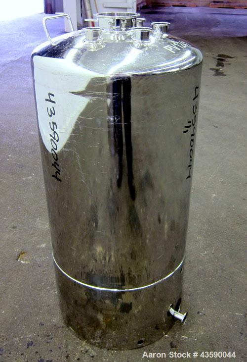 Used 25 Gallon Stainless Steel Alloy Products Pressure Tank