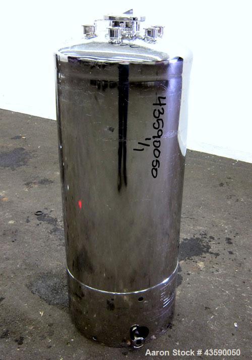 Used Alloy Products Pressure Tank, 33 Gallon, 316 Stainless Steel, Vertical. 17.71” Diameter x 29” straight side. Dished top and bottom. Internal rated Full Vacuum to 85 psi at -20 to 350 degrees F. ...