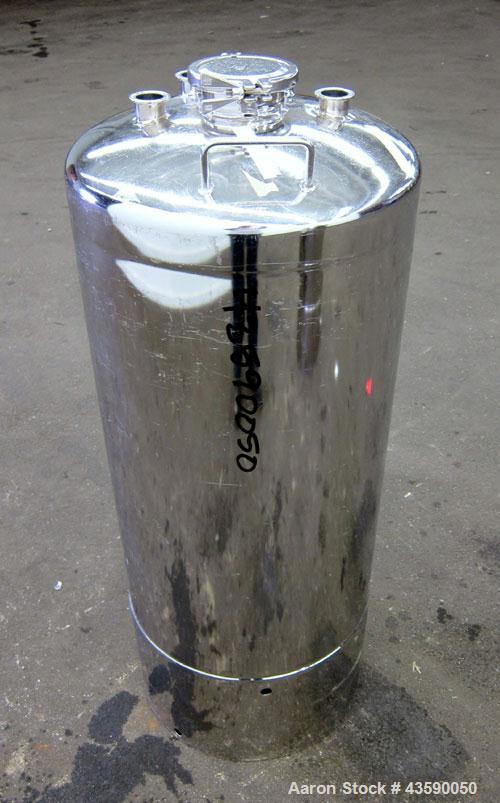 Used Alloy Products Pressure Tank, 33 Gallon, 316 Stainless Steel, Vertical. 17.71” Diameter x 29” straight side. Dished top and bottom. Internal rated Full Vacuum to 85 psi at -20 to 350 degrees F. ...