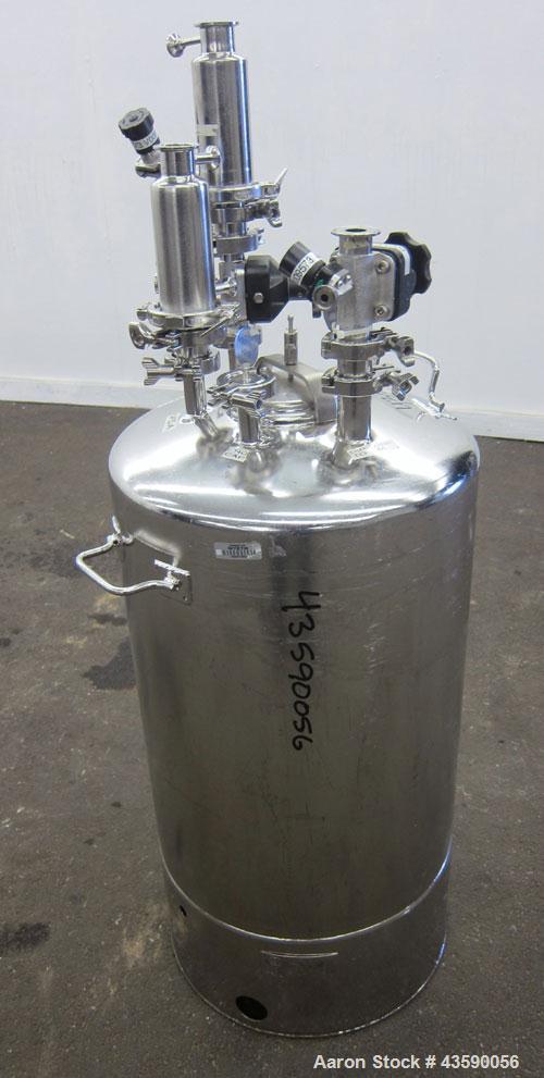 Used 25 Gallon Stainless Steel Alloy Products Pressure Tank