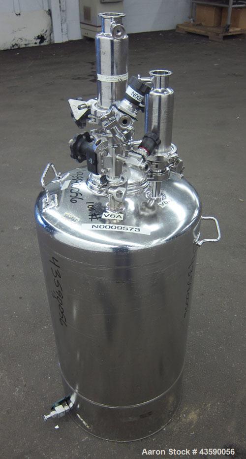 Used 25 Gallon Stainless Steel Alloy Products Pressure Tank