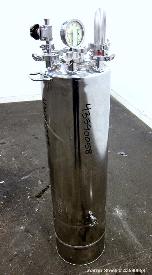 Used 15 Gallon Stainless Steel Alloy Products Pressure Tank