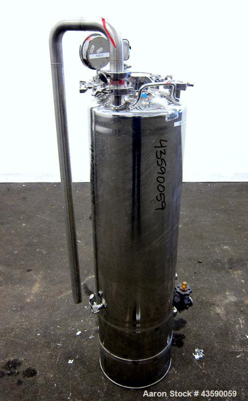 Used Alloy Products Pressure Tank, 15 Gallon, 316 Stainless Steel, Vertical. 12” Diameter x 30” straight side. Dished top and bottom. Internal rated Full Vacuum to 45 psi at -20 to 350 degrees F. Ope...