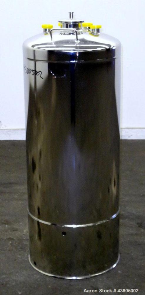 Used Alloy Products Pressure Tank, 36.99 Gallon (140 Liter), 316L Stainless Steel, Vertical. 17.74” Diameter x 29” straight side. Dished top and bottom. Internal rated 85 psi at -20 to 100 degrees F....