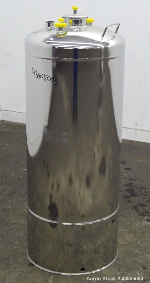 Used 36.99 Gallon Stainless Steel Alloy Products Pressure Tank