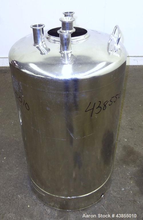 Used- 25 Gallon Stainless Steel Alloy Products Pressure Tank