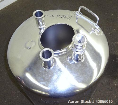 Used- 25 Gallon Stainless Steel Alloy Products Pressure Tank