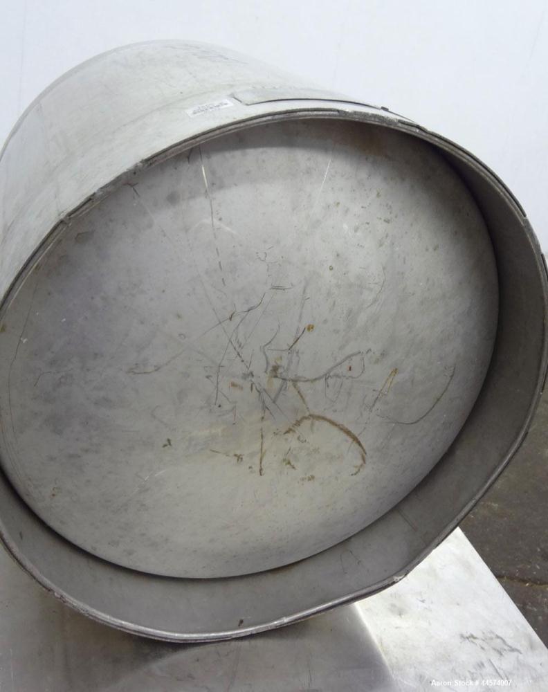 Used 22 Gallon Stainless Steel Alloy Products Pressure Tank