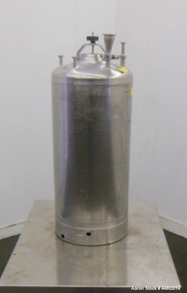 Used 8 Gallon Stainless Steel Alloy Products Pressure Tank